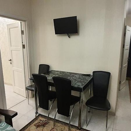 Дрогобицька 10В Апартаменти Trouskavets Extérieur photo